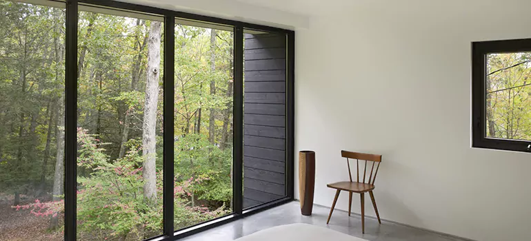 Bulletproof Window Protection Services in Sarasota Springs, FL