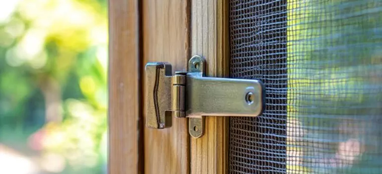 Window Latches Replacement in Sarasota Springs, FL